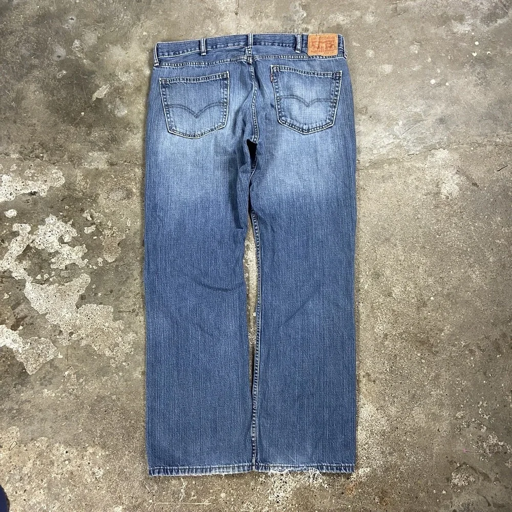 Levis stain see